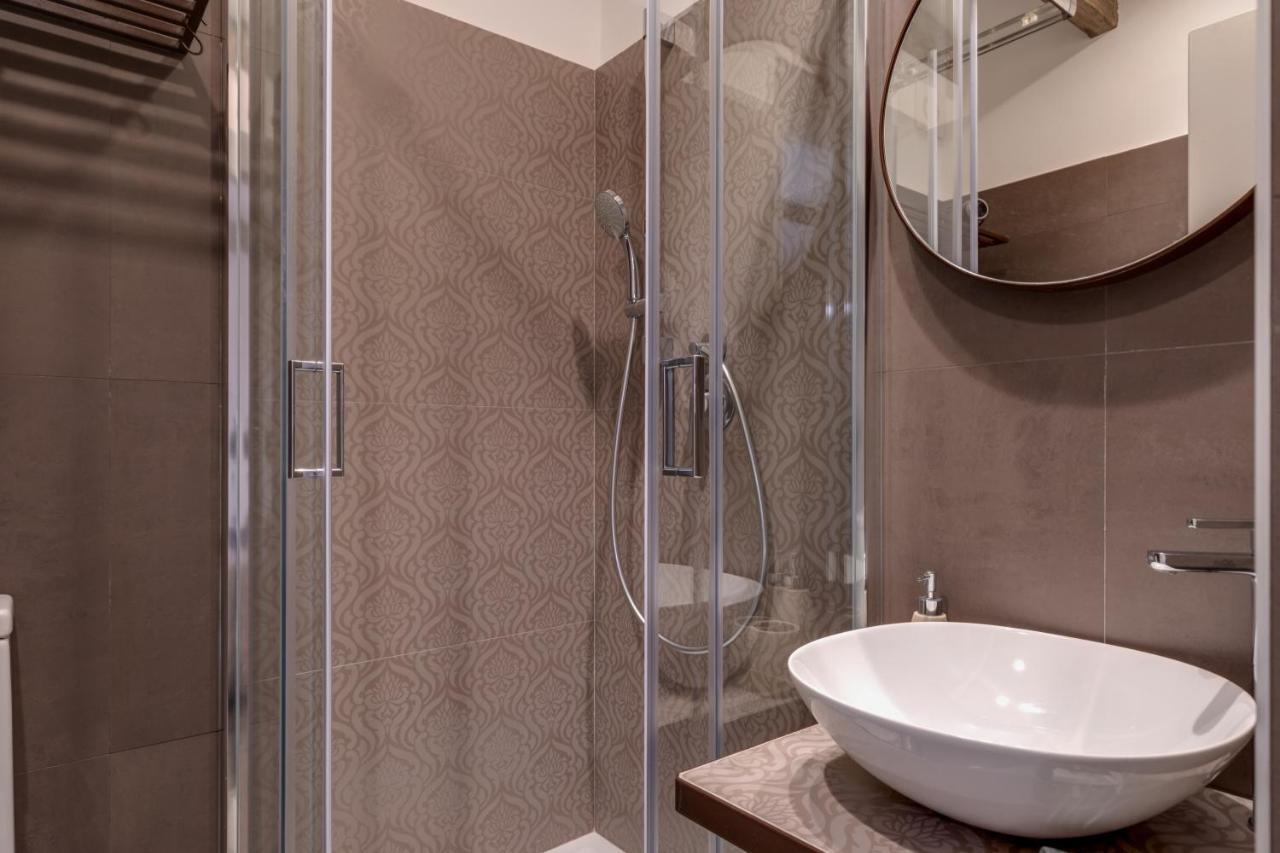 Domus De Fiori Lägenhet Rom Exteriör bild