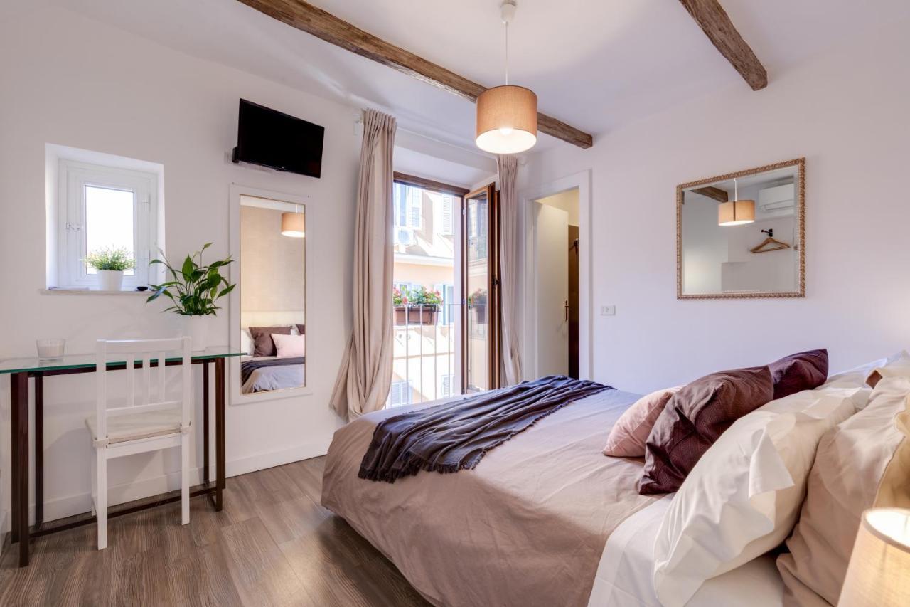 Domus De Fiori Lägenhet Rom Exteriör bild